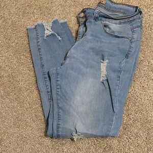 Trendy Light Blue Distressed Skinny Jeans
